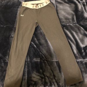 Black Under Armour leggings
